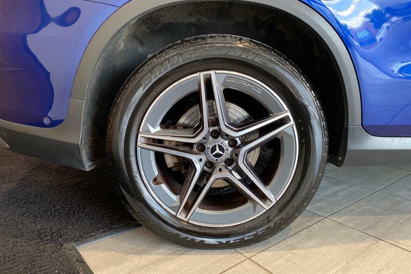 Mercedes-Benz GLC Class 220D 4Matic Amg Line 9G-tronic ML22UUY Blue #4