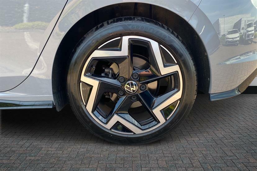 Volkswagen Golf 1.5 Tsi 150 R-line MM75WUA Grey #5