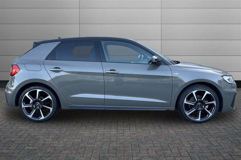 Audi A1 35 Tfsi Black Edition S Tronic EY26THK Grey #4