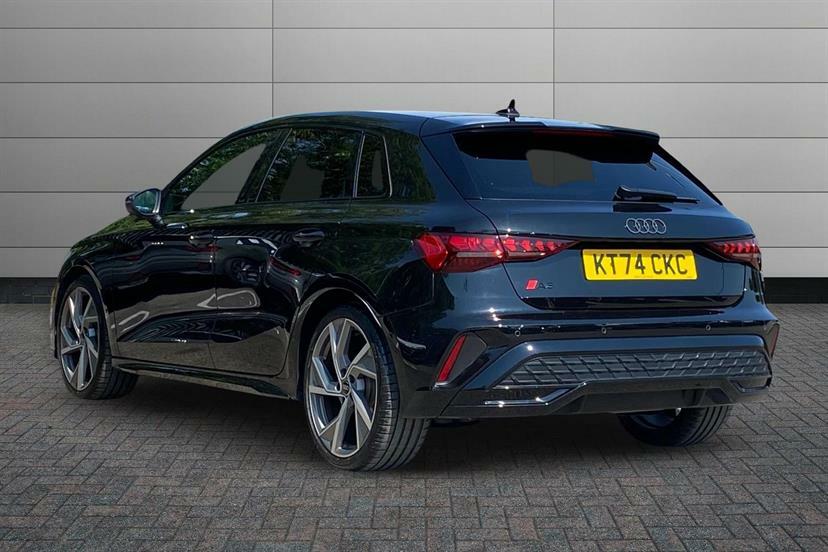 Audi A3 35 Tfsi Black Edition S Tronic KT74CKC Black #3