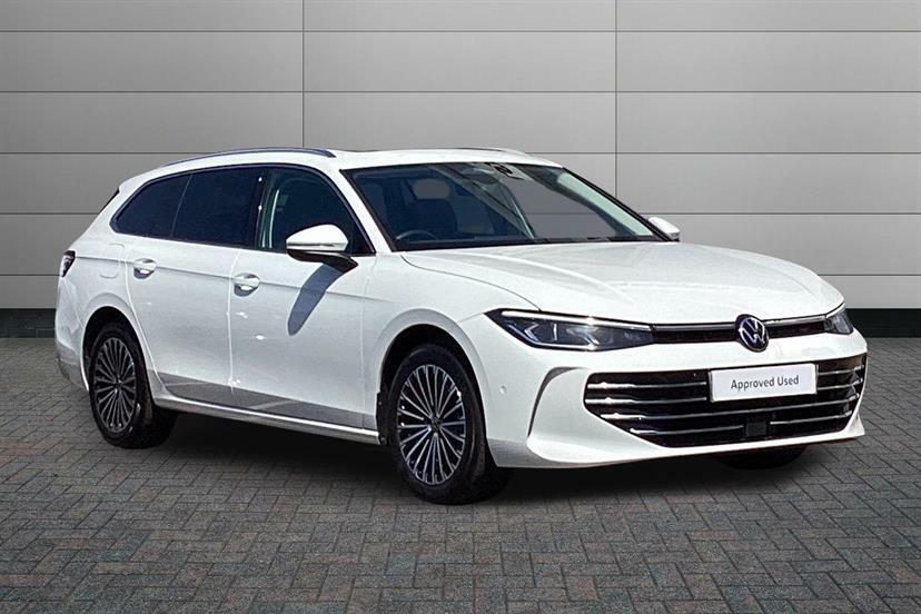 Volkswagen Passat 1.5 Tsi Ehybrid Elegance Dsg White