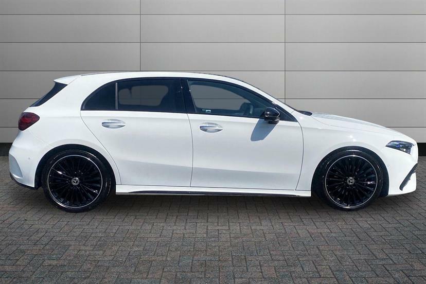 Mercedes-Benz A Class A180 Amg Line Premium Plus KS25HKE White #3