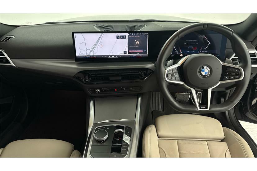 BMW 2 Series 220I M Sport Step YA25EVW Black #4