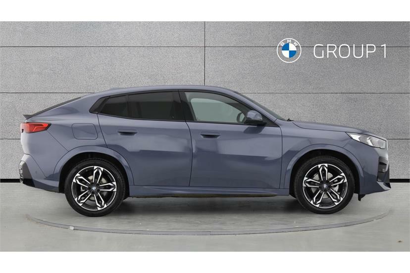 BMW iX2 150Kw Edrive20 M Sport 65Kwh FY26UKD #3