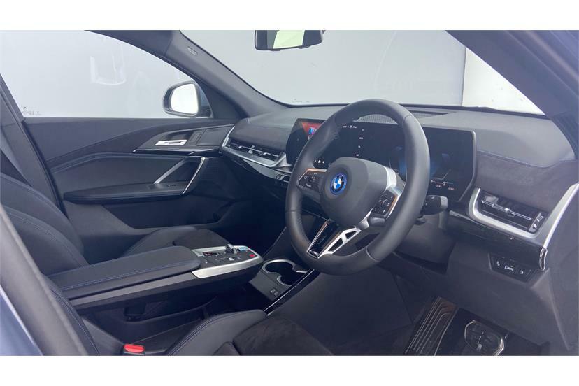 BMW iX2 150Kw Edrive20 M Sport 65Kwh FY26UKD #6