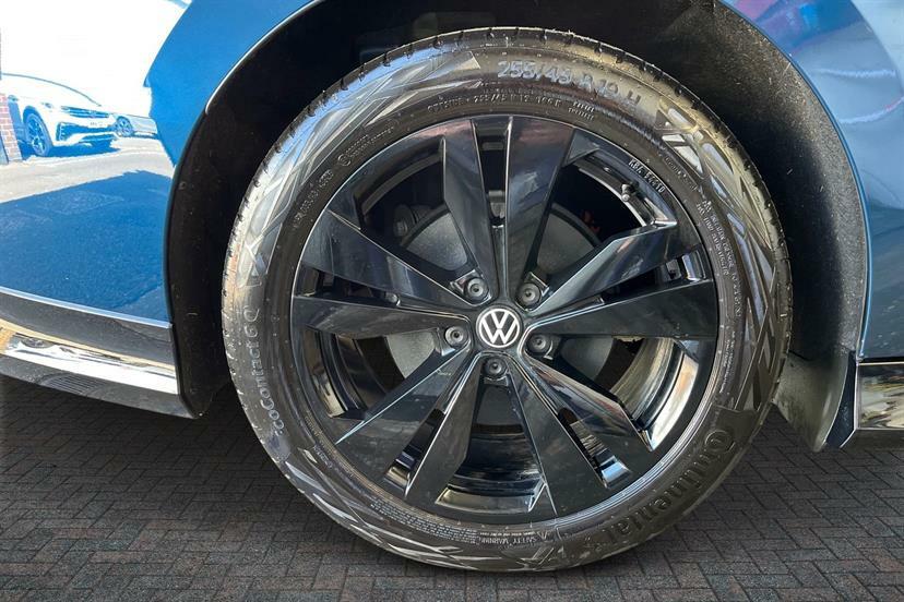 Volkswagen ID.7 210Kw Match Pro S Plus 86Kwh GL75AVY Blue #5