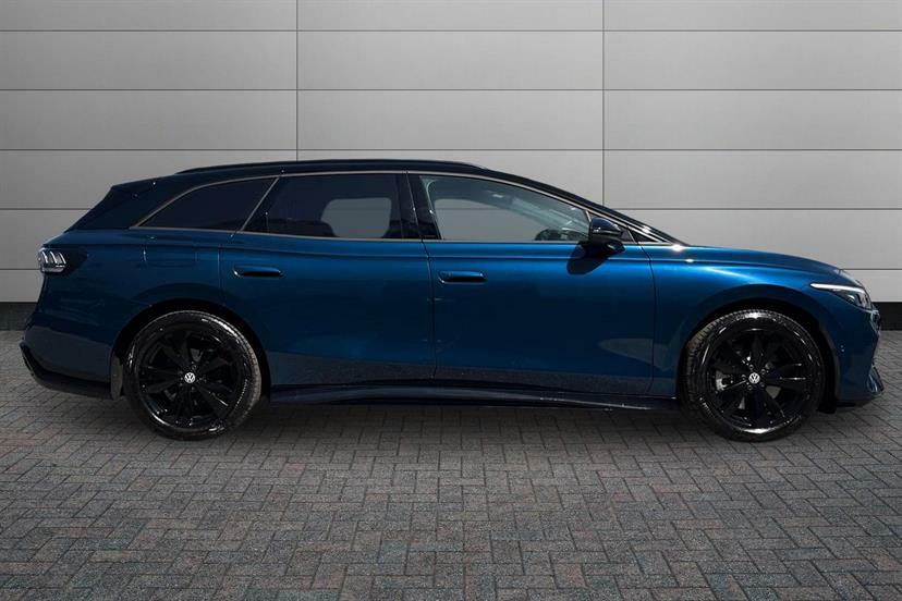 Volkswagen ID.7 210Kw Match Pro S Plus 86Kwh GL75AVY Blue #4