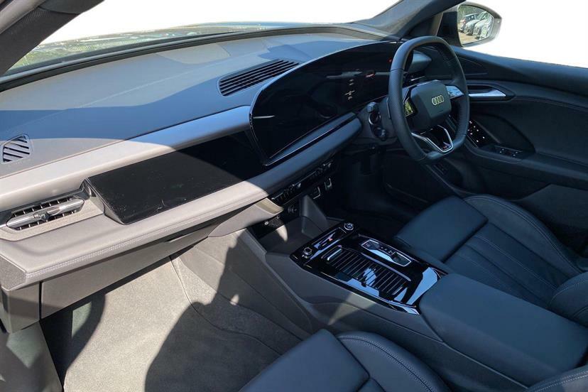 Audi Q6 E-Tron 225Kw Performance 100Kwh S Line RF74ETU Grey #2
