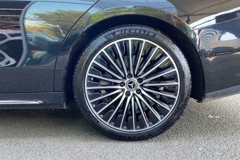 Mercedes-Benz E Class E300e Amg Line Premium Plus 9G-tronic KK25CEN Black #4