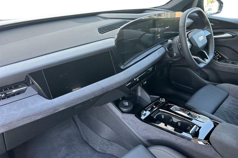 Audi Q6 E-Tron 225Kw Performance 100Kwh Edition 1 Sv Grey #2