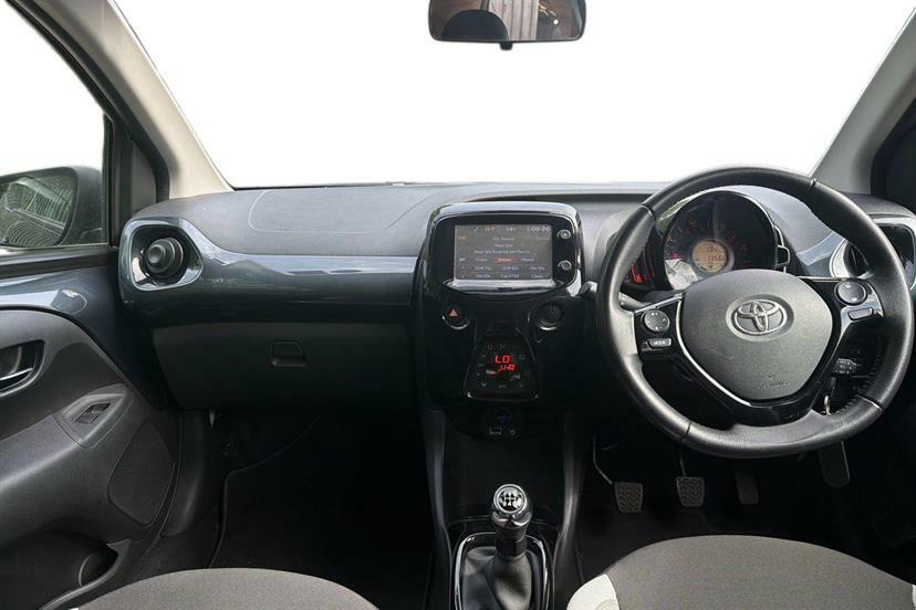 Toyota Aygo 1.0 Vvt-i X-press Black #5