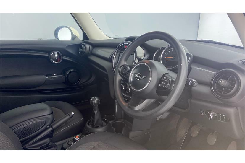 Mini Hatch 1.5 Cooper Classic II VX19NUF White #6