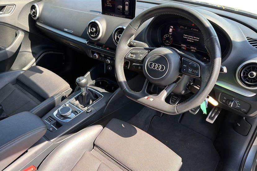 Audi A3 30 Tfsi 116 Black Edition EF19XAV Grey #6