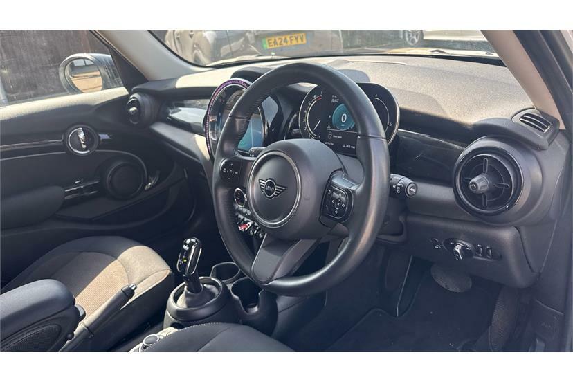 Mini Hatch 1.5 Cooper Classic EF73KCY White #6