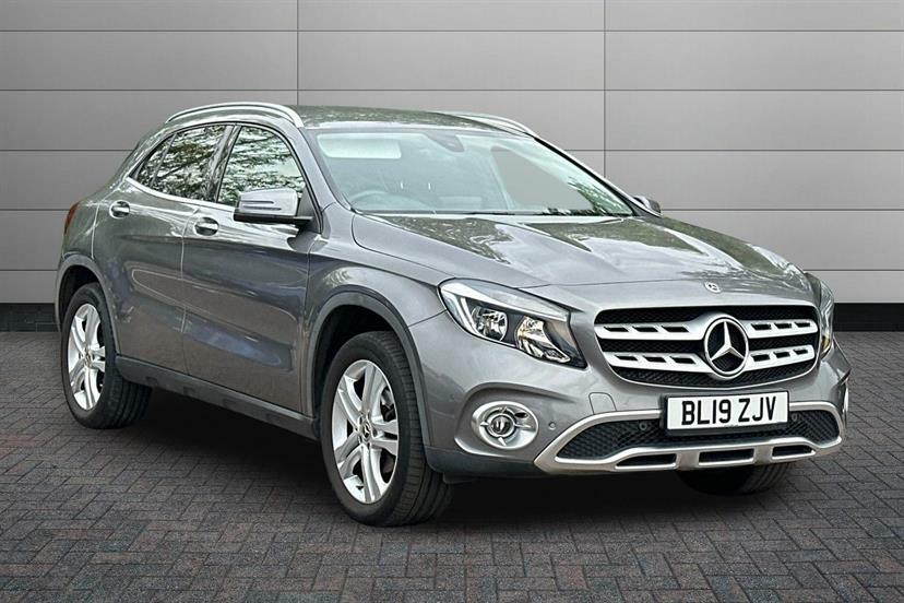 Mercedes-Benz GLA Class 200 Sport Executive Grey