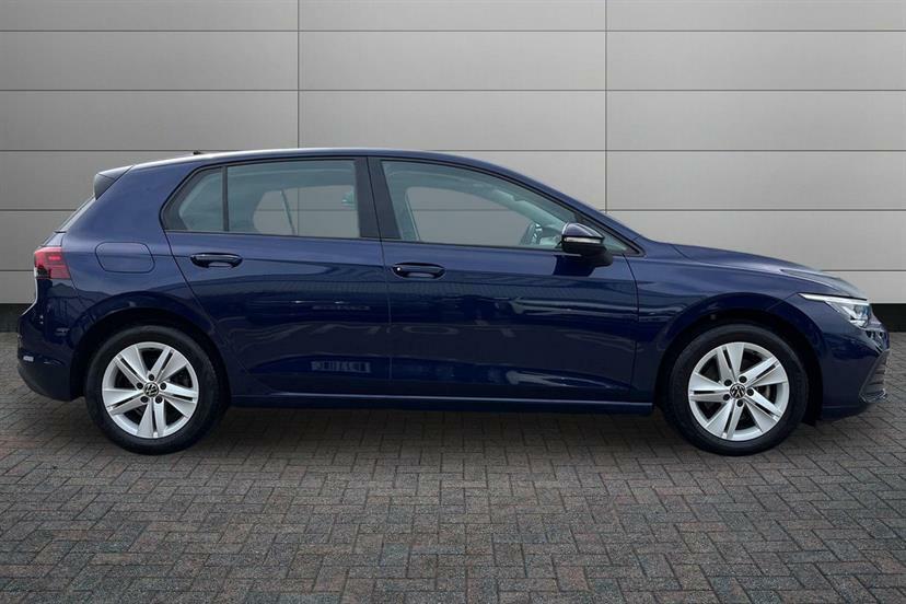 Volkswagen Golf 1.5 Tsi 150 Life GJ73NRX Black #4
