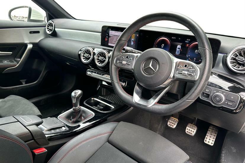 Mercedes-Benz A Class A200 Amg Line Premium White #5