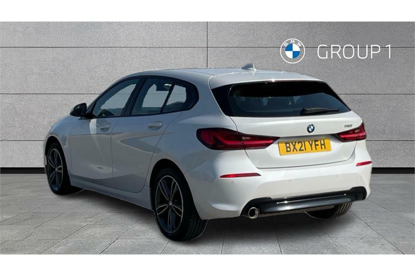 BMW 1 Series 118I 136 Sport Step BX21YFH White #2