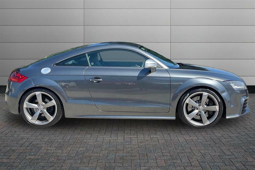Audi TT RS 2.5T Fsi Tt Rs Quattro #4