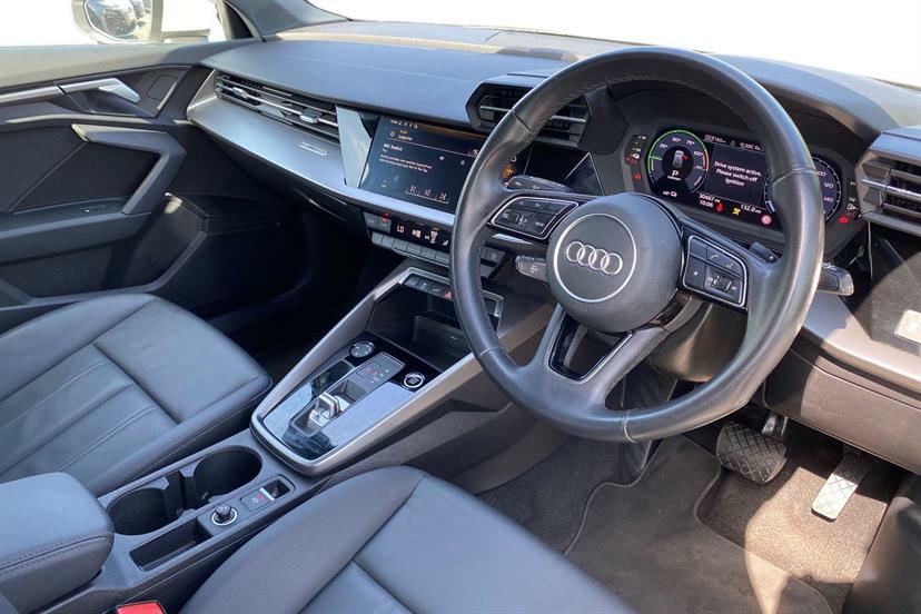 Audi A3 40 Tfsi E Sport S Tronic WU73LVK White #6