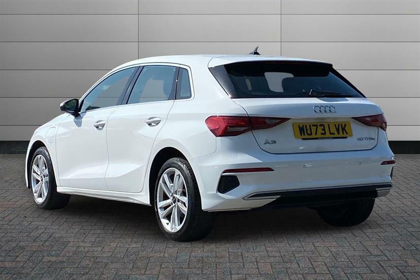 Audi A3 40 Tfsi E Sport S Tronic WU73LVK White #3