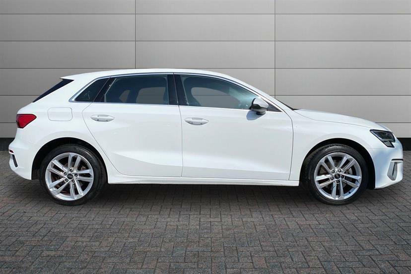 Audi A3 40 Tfsi E Sport S Tronic WU73LVK White #4