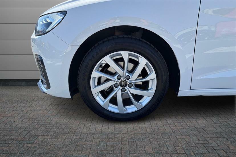 Audi A1 30 Tfsi 110 Sport S Tronic White #5