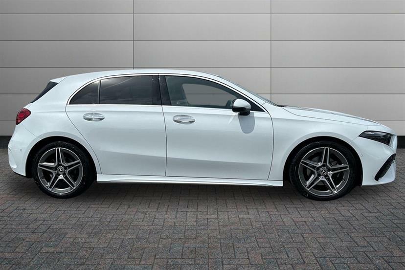 Mercedes-Benz A Class A180 Amg Line Executive FH23DZU White #3