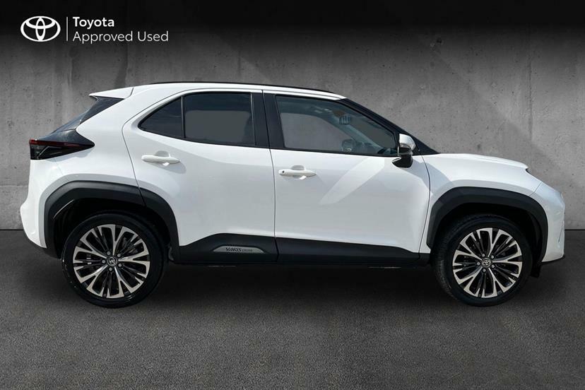 Toyota Yaris Cross 1.5 Hybrid Excel Cvt EF72UXK White #4