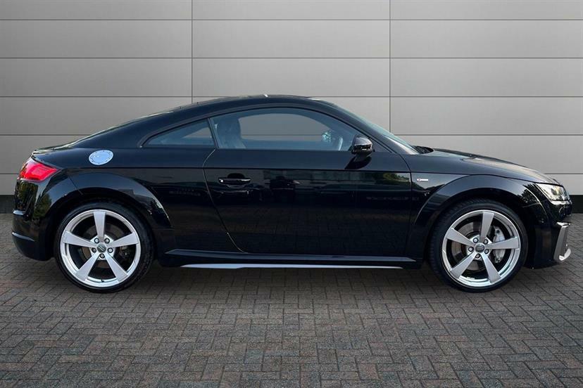 Audi TT 45 Tfsi S Line S Tronic KC19FLL Black #4