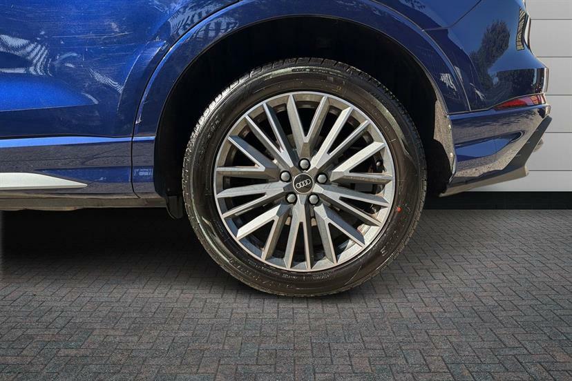 Audi Q3 35 Tfsi S Line EF72LVS Blue #5