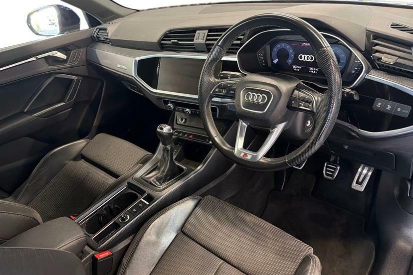 Audi Q3 35 Tfsi S Line EF72LVS Blue #6