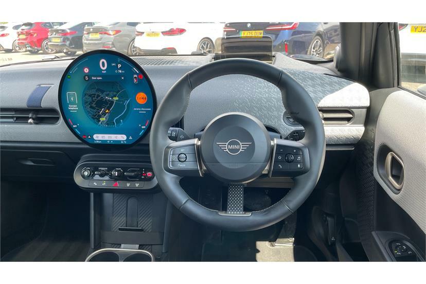 Mini Hatch 1.5 C Exclusive Level 2 YL25OJH Black #5
