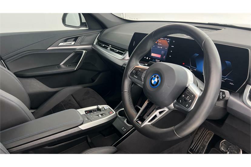 BMW iX1 150Kw Edrive20 M Sport 65Kwh Techpro White #6