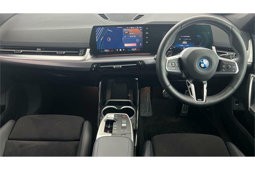 BMW iX1 150Kw Edrive20 M Sport 65Kwh Techpro White #4