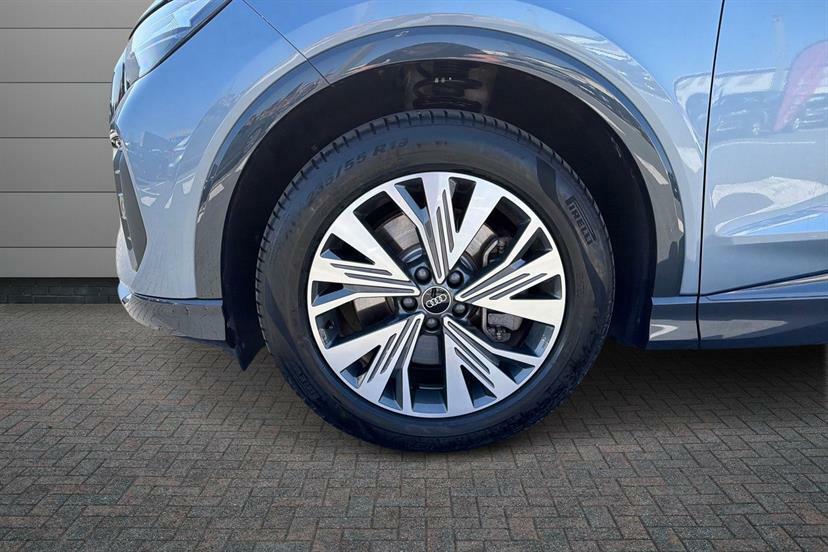 Audi Q4 E Tron 210Kw 45 82Kwh Sport Leather KR75ZRC Grey #5