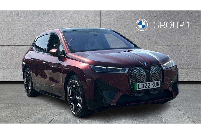 BMW iX 240Kw Xdrive40 M Sport 76.6Kwh Red