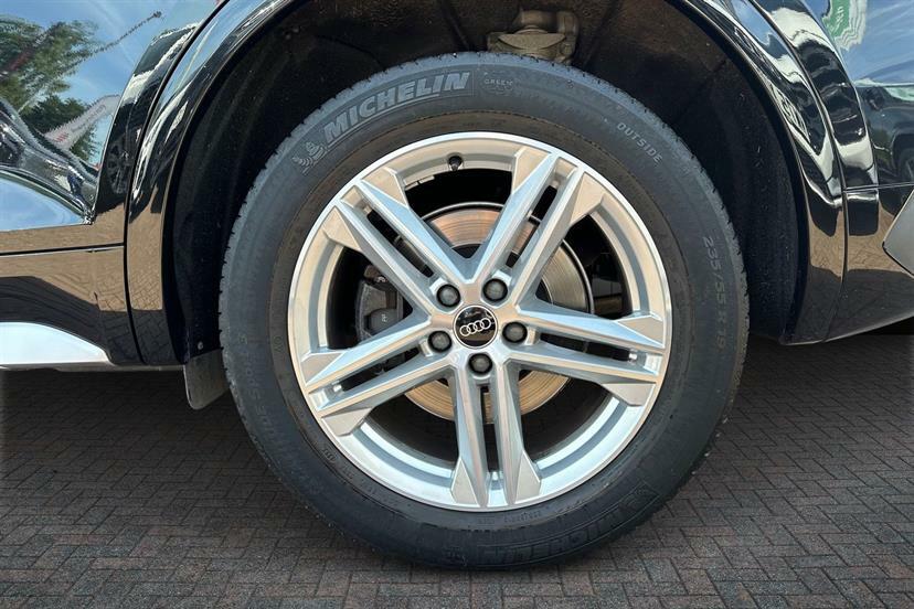 Audi Q5 40 Tdi Quattro S Line S Tronic LT23NVD Black #5