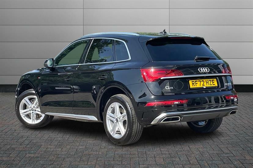 Audi Q5 45 Tfsi Quattro S Line S Tronic Black #3