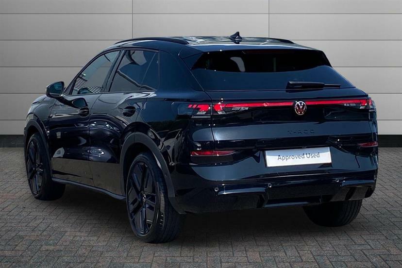 Volkswagen T-Roc 1.5 Etsi 150 R-line Dsg WR26HBY Black #3