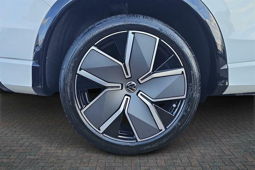 Volkswagen Tiguan 1.5 Etsi 150 R-line Dsg DA26BKE White #5