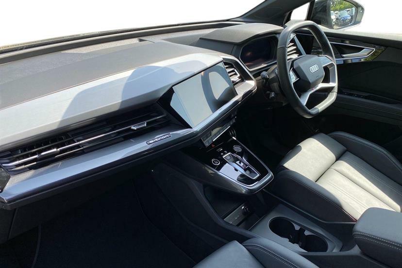 Audi Q4 E Tron 210Kw 45 82Kwh Black Edition KN75XCX Black #2