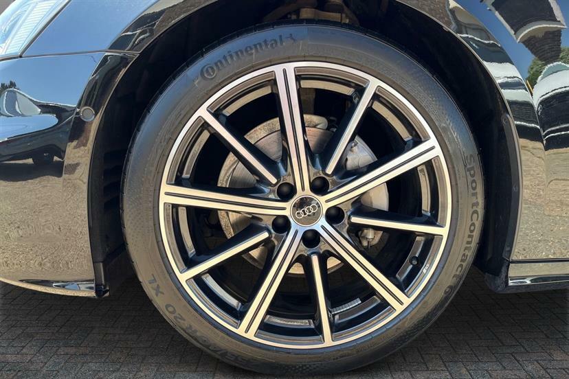Audi A6 40 Tfsi Black Edition S Tronic Tech Pack Pro EK75XYG Black #5