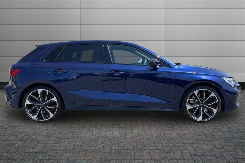 Audi A3 S3 Tfsi Quattro 333 Black Edition S Tronic KR75YSF Blue #4