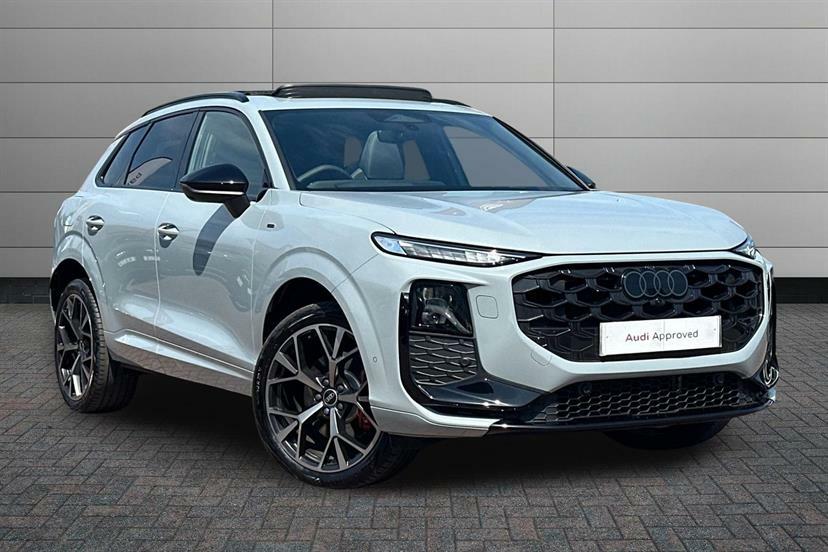 Audi Q3 1.5 E-hybrid Launch Edition S Tronic Grey