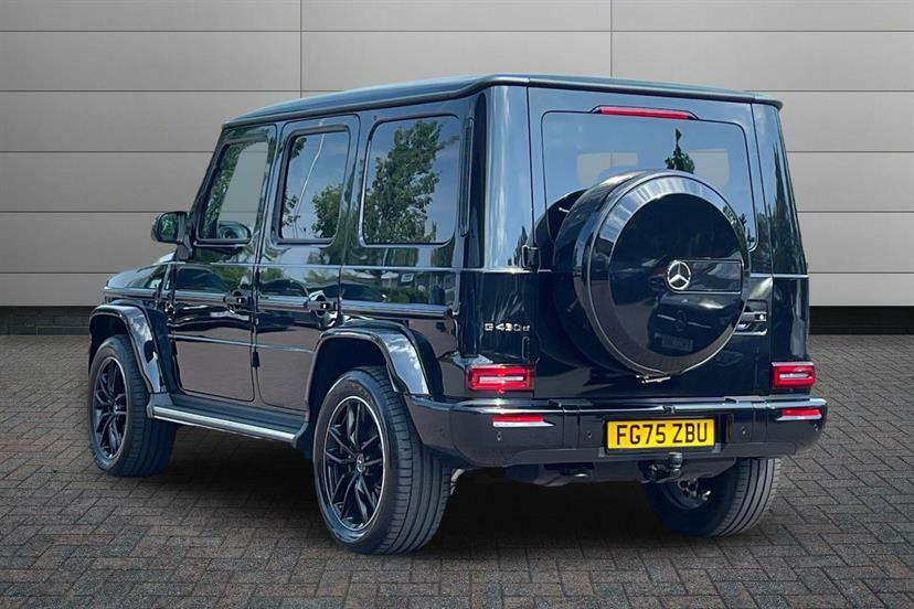 Mercedes-Benz G Class G450d Amg Line Premium Plus 9G-tronic Black #2