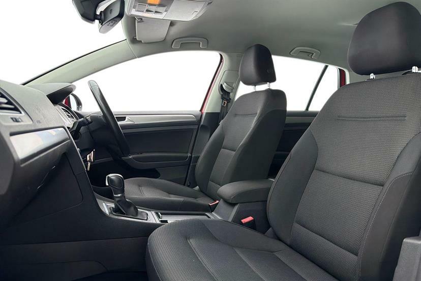 Volkswagen Golf 1.6 Tdi 110 Match Edition Dsg Red #2