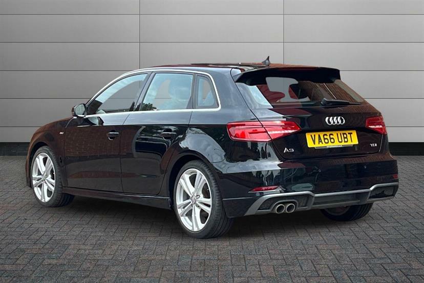 Audi A3 2.0 Tdi S Line VA66UBT Black #3