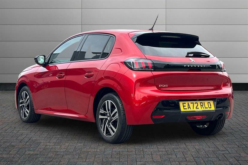 Peugeot 208 1.2 Puretech 100 Allure Premium EA72RLO Red #3