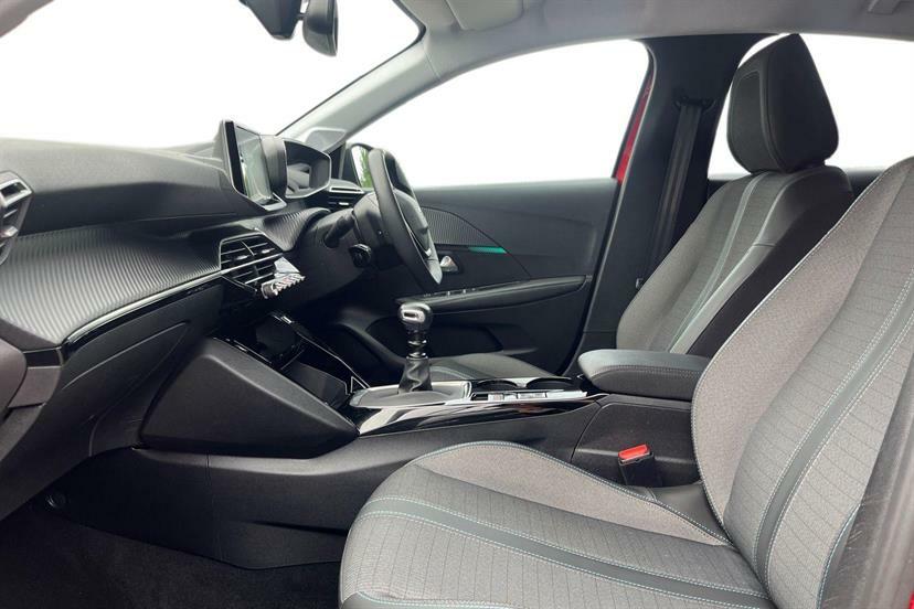 Peugeot 208 1.2 Puretech 100 Allure Premium EA72RLO Red #2